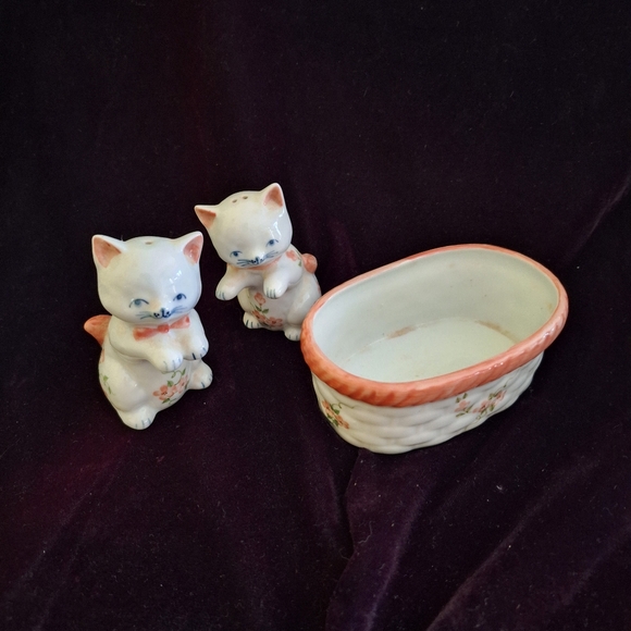 ANDREA BY SADEK SALT AND PEPPER SET. - Picture 9 of 10